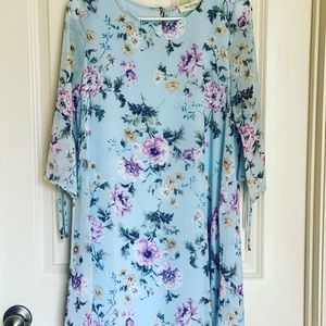 EUC Light blue w/ Purple Floral Print
